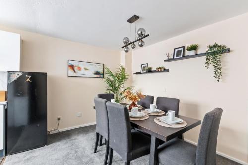 Un lugar para sentarse en Cozy Guest House near London O2 Arena