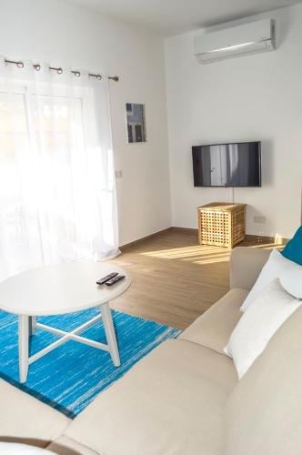 Casa Maia- Spacious apartment with outdoor terraces