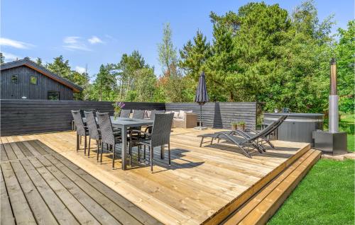Zahrada ubytování Holiday Home Grønnevænget Blåvand Ix