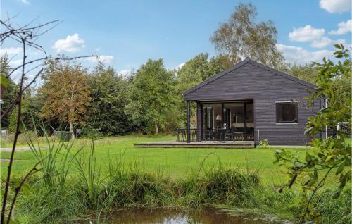 Gallery image of 3 Bedroom Stunning Home In Grenaa in Brøndstrup
