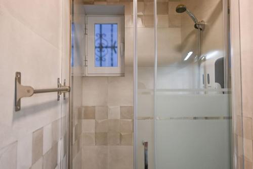 For You Rentals Moderno y Acogedor Apartamento Temporal ARG240D