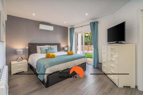 #239 Vivenda V3 com Piscina by Home Holidays
