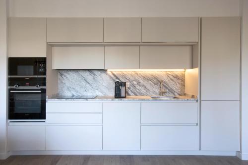 The Diagonal Suites by Sweett