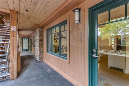 Imagen de la galería de New Listing 3BR 3BA Condo - Steps to Gondola, en Aspen