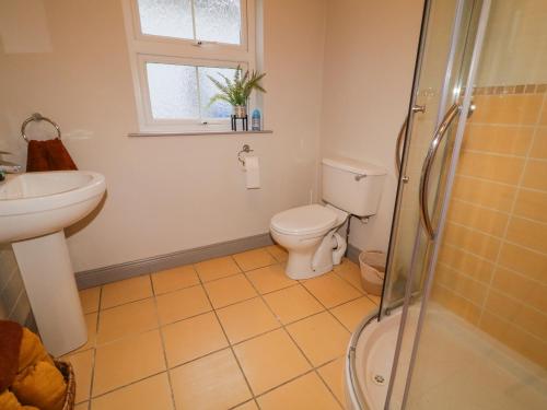 Koupelna v ubytování Gooseberry Cottage