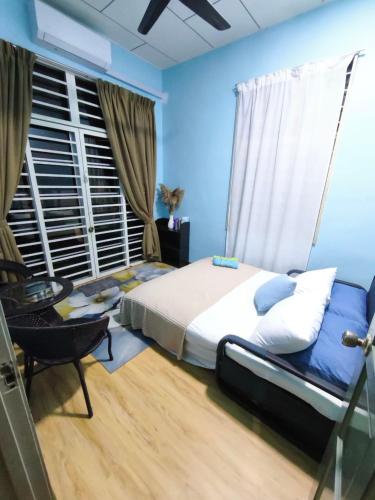 Gambar di galeri bagi PULAI FIELD AA HOMESTAY di Kangar