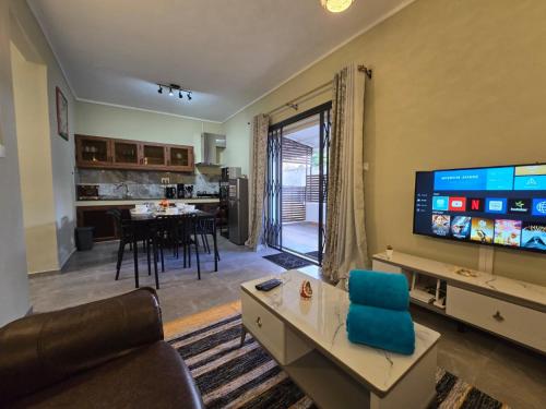 Blue Bay Beach Apartment