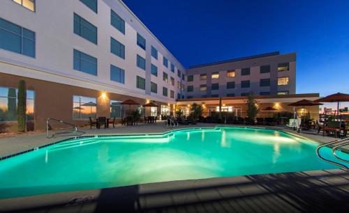 Cambria Hotel Phoenix - North Scottsdale Image