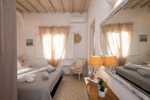 Private Villa Anemi, Infinity Town Views by Avimar Villas