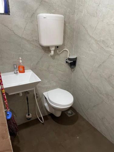 Ένα μπάνιο στο Ocean Breeze 1 BHK Duplex Villa