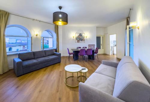 Vatican Penthouse With Terrace
