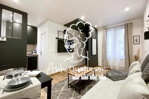 Pierre proche Place Saint Marc