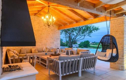 Χώρος καθιστικού στο Villa Rapavel