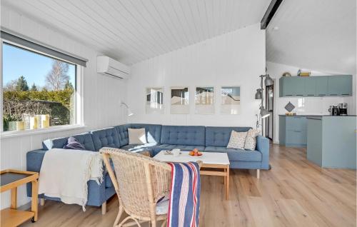 Η κουζίνα ή μικρή κουζίνα στο Cozy Home In Nysted With House Sea View