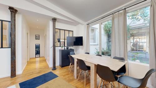 205-Suite Villa Valmy