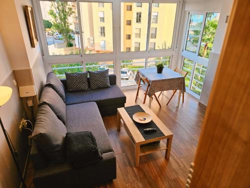 Posezení v ubytování Apartamento paseo marítimo de Playamar