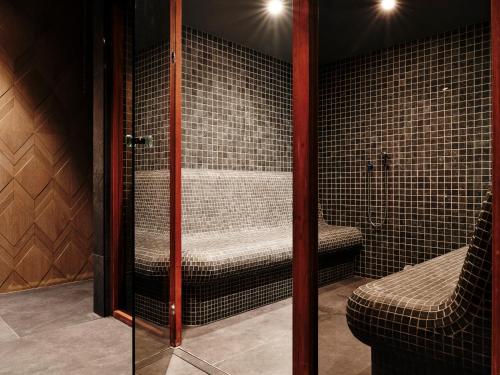 Postel nebo postele na pokoji v ubytování Crowne Plaza Sofia by IHG