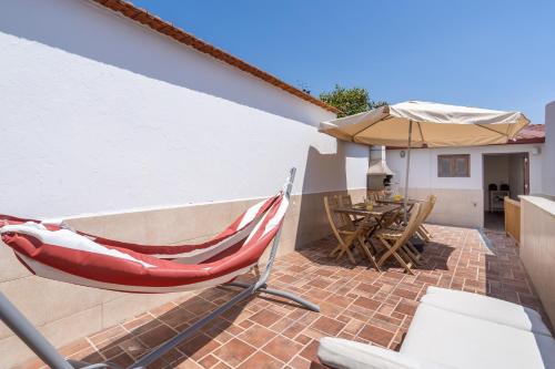 Host Wise - Spacious Duplex House - Jacuzzi & Terrace