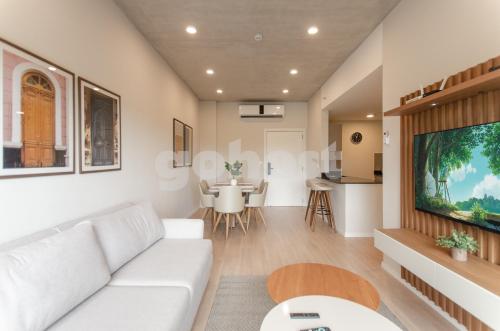 Modern 2 bedroom apartment near Paseo La Galeria