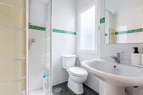 A bathroom at Apartamento del Mar