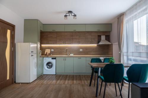 Η κουζίνα ή μικρή κουζίνα στο Artemida Apartment