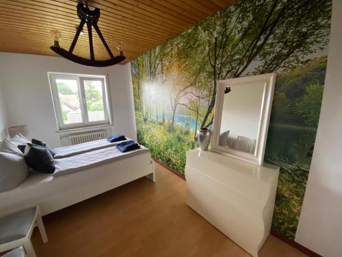 Gallery image of Large 3-BR Apt for 6 - direct train to Oktoberfest in Ismaning