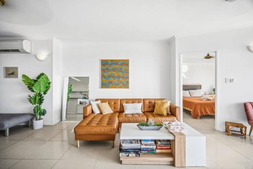 Posezení v ubytování Cullen Bay 3BR Oceanview Bliss
