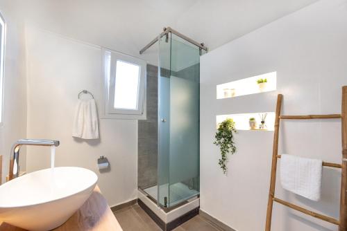 Etheria Apartment