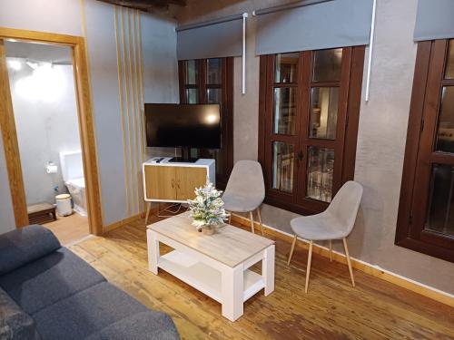 Suite Atiko