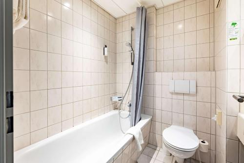 Koupelna v ubytování ATLANTIC Hotel Vegesack