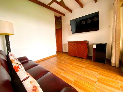 Hotel Resort Thiagoにあるテレビまたはエンターテインメントセンター