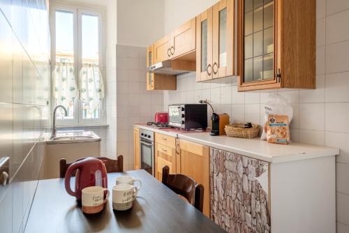 Elegant 3 bedroom San Pietro Station 200 mt