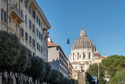 Elegant 3 bedroom San Pietro Station 200 mt