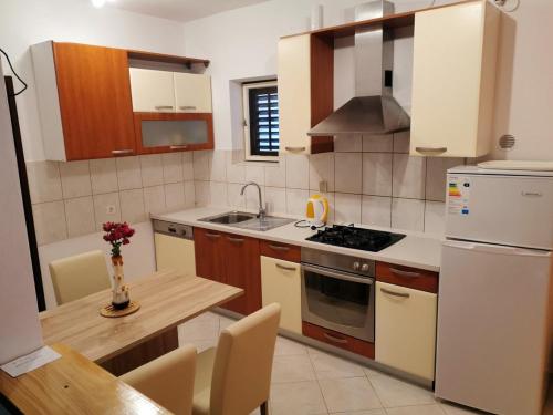 Apartments for families with children Pag - 6329