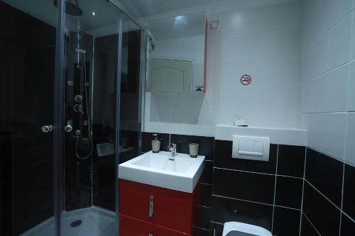Kúpeľňa v ubytovaní FP La Cigale