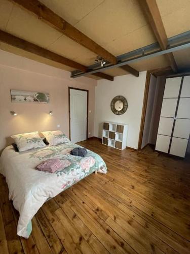 Maisonnette secteur Monastère De Brou proche Centre