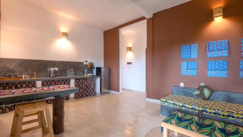 Dapur atau dapur kecil di Nyumbani Residence Suites