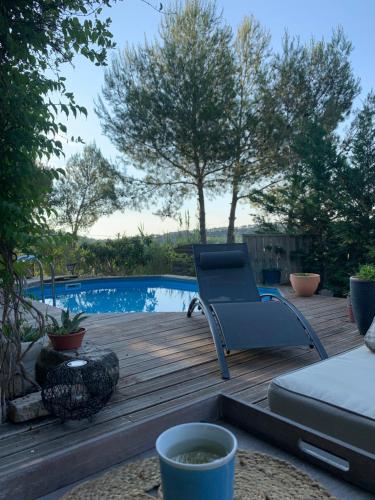 Piscina di Villa en bordure de colline*piscine*clim*netflix o nelle vicinanze