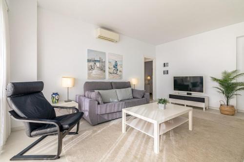 Cozy 2 Bedroom with magic sea view