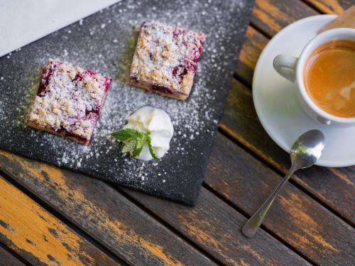 Cibo presso il villaggio turistico o nelle vicinanze