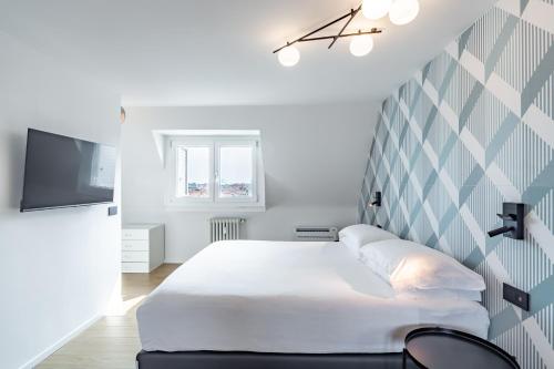 15 min from DUOMO & BRERA