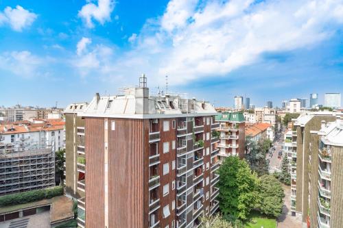 15 min from DUOMO & BRERA