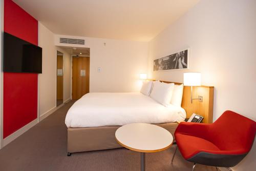 King Guest Room