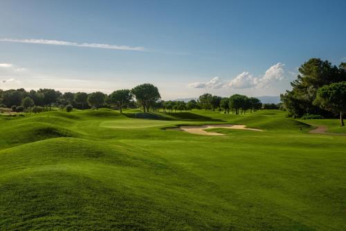 Golf v hotelu nebo okolí