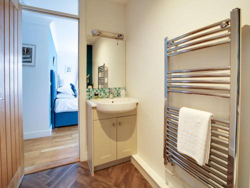 Koupelna v ubytování The Artist Loft, Ensuite Guest Rooms, Porthleven