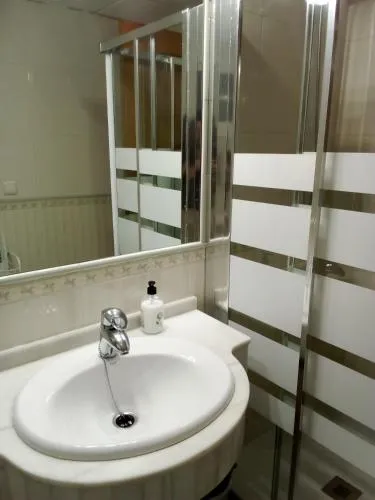 Apartamento de 1 dormitorio en Calle Vela photo 35