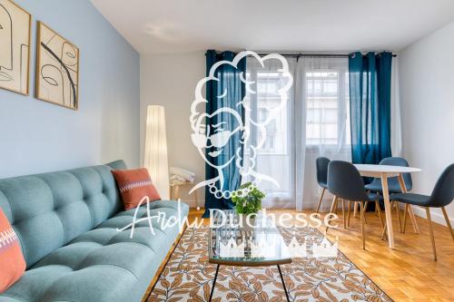 Eric joli appartement rénové avec double balcons