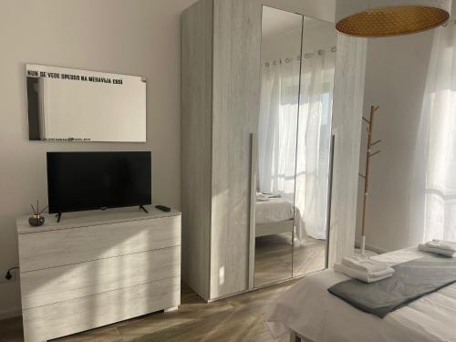 Appartamento 2 bagni, 2 camere a Piramide ostiense