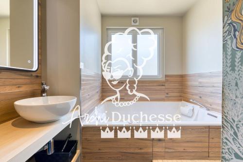 Victoria magnifique appartement spa vue cathédrale