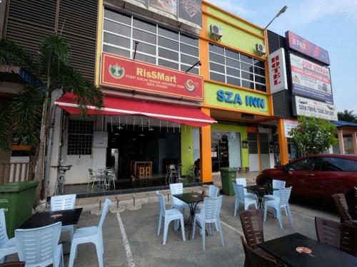 Gallery image of OYO 89436 SZA Inn in Kampong Kerayong